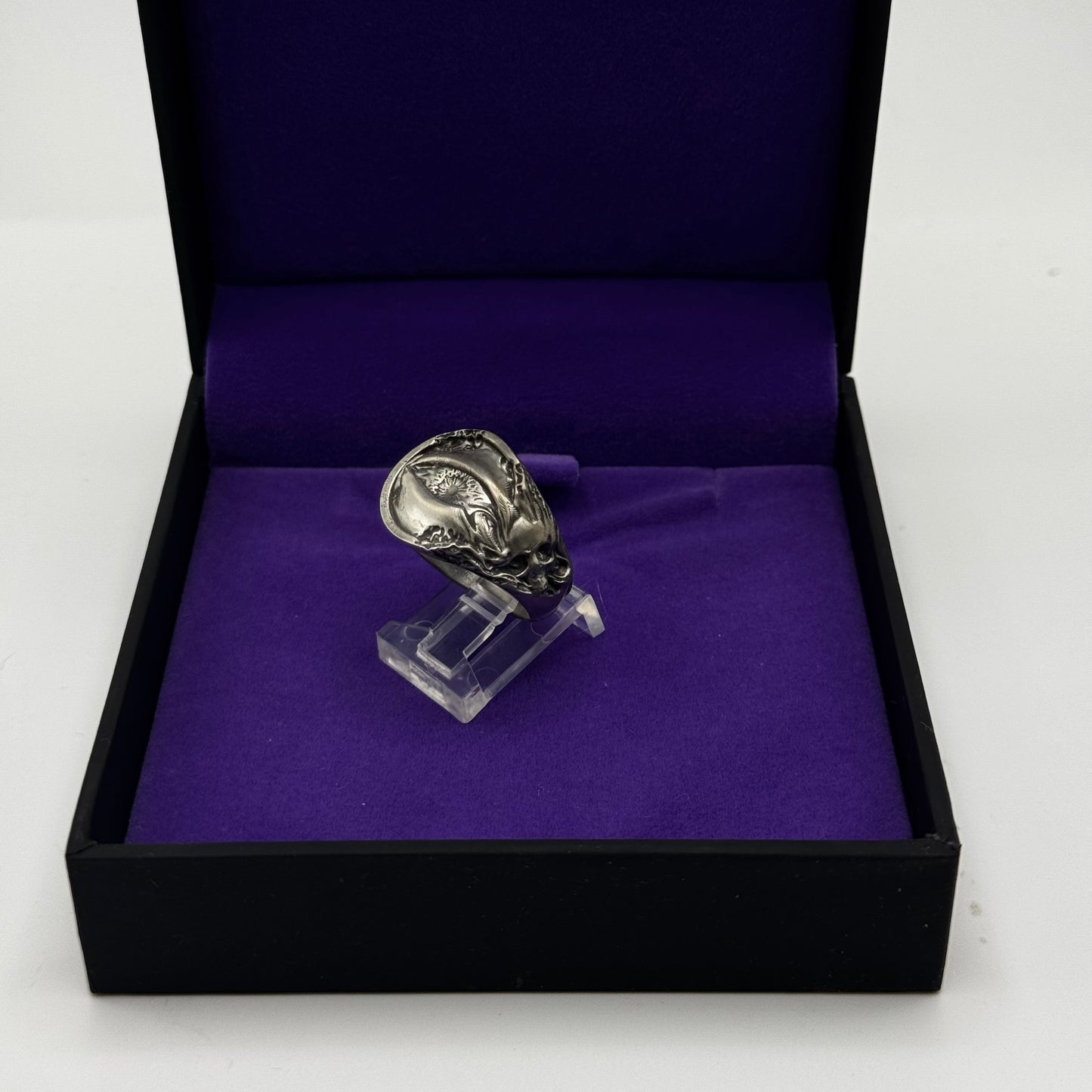 Legacy Signet Ring (First Edition)